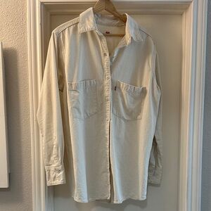Levi's 100% Cotton Button Down Shirt